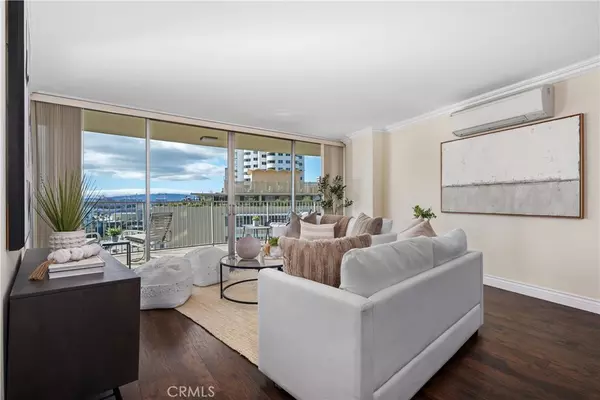 Long Beach, CA 90802,700 E Ocean #1708