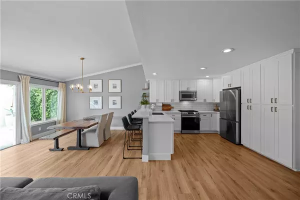 Mission Viejo, CA 92692,27821 Abadejo