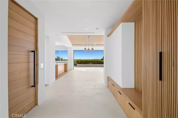 Corona Del Mar, CA 92625,4607 Dorchester RD