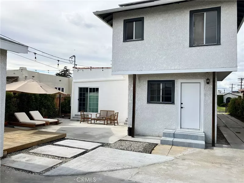 1818 W 81st, Los Angeles, CA 90047