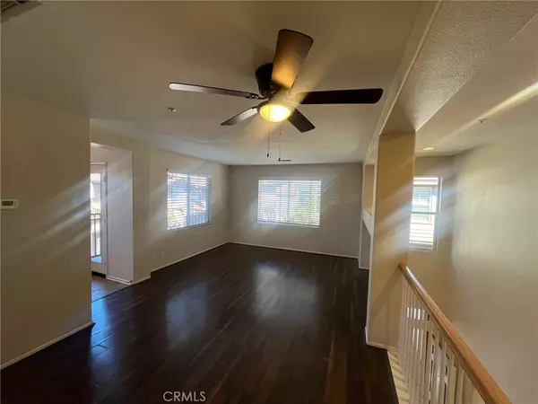 Aliso Viejo, CA 92656,34 Iron Bark