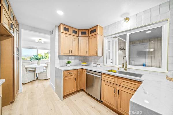 Laguna Hills, CA 92653,22321 Caminito Mescalero #226