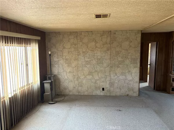 Newberry Springs, CA 92365,30920 Nopal LN