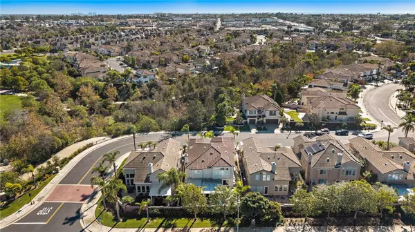 Huntington Beach, CA 92648,7135 Ashley DR