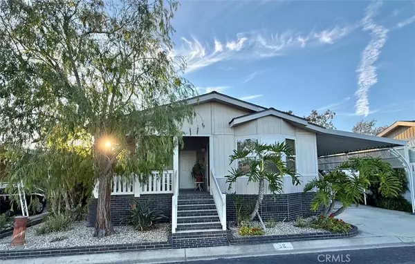 18601 Newland #38, Huntington Beach, CA 92646