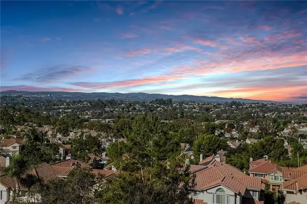 Mission Viejo, CA 92692,25181 Fairgreen