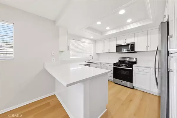 Irvine, CA 92614,25 Greenfield