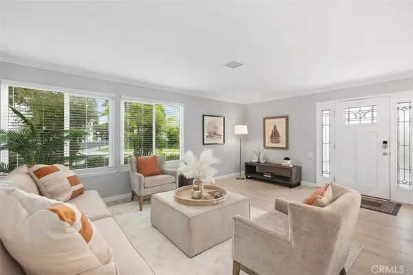 Laguna Woods, CA 92637,2263 Via Puerta #D