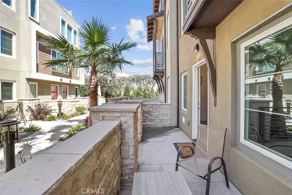 Dana Point, CA 92629,985 Doheny WAY