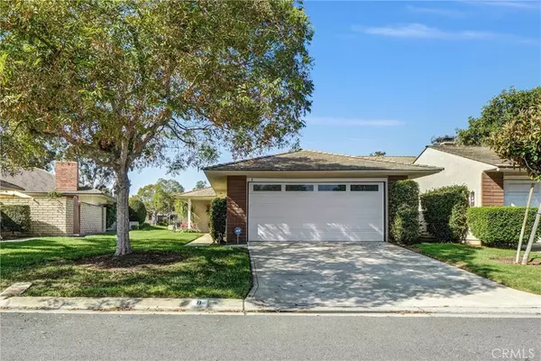 8 Dogwood S, Irvine, CA 92612