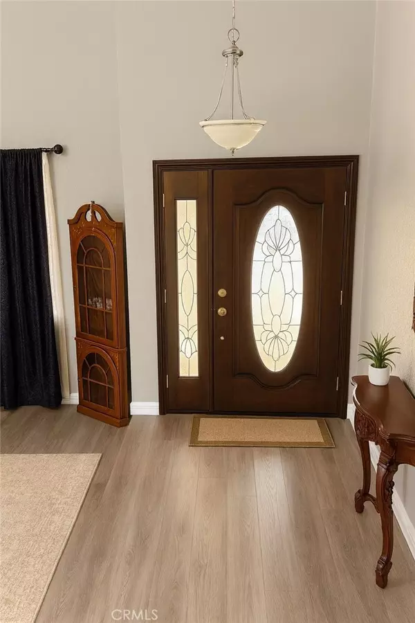 Corona, CA 92882,2547 Ironsides CIR