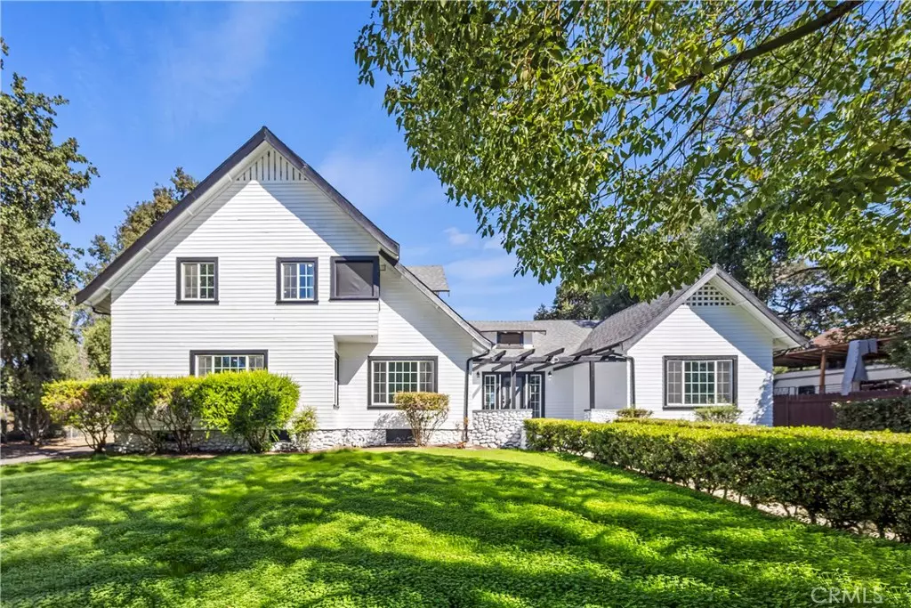 Altadena, CA 91001,379 Buena Loma