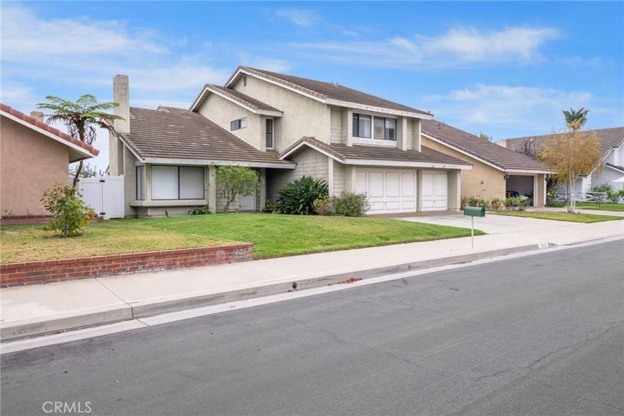 8342 Seaport, Huntington Beach, CA 92646