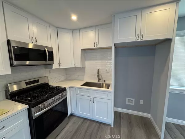 Santa Ana, CA 92706,1411 N Garnsey