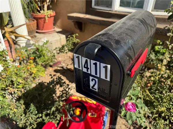 Santa Ana, CA 92706,1411 N Garnsey