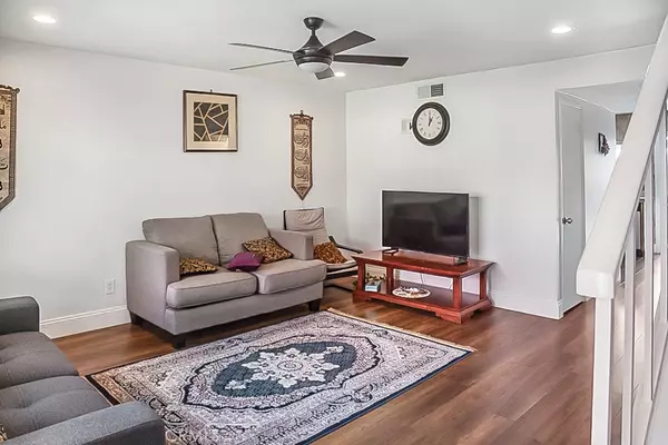 Lake Forest, CA 92630,22844 Mesa Way #2