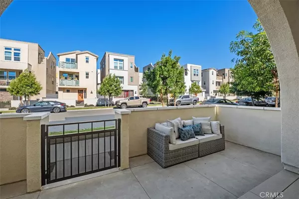 Rancho Mission Viejo, CA 92694,141 Juniper