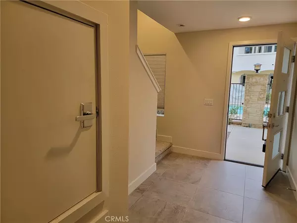 Dana Point, CA 92629,325 Doheny WAY