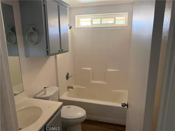 Pinon Hills, CA 92372,381 Amador RD