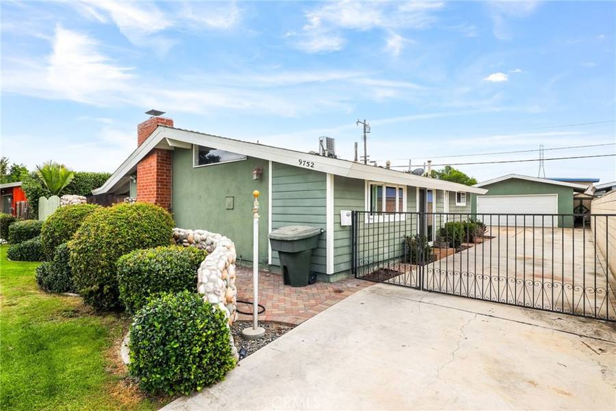 9752 Harle, Anaheim, CA 92804