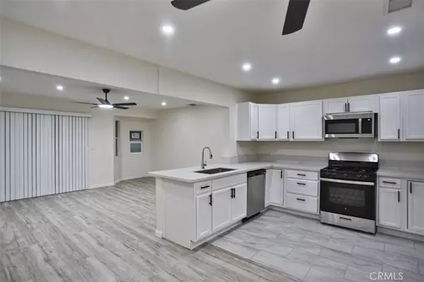 San Bernardino, CA 92404,1414 Cedar