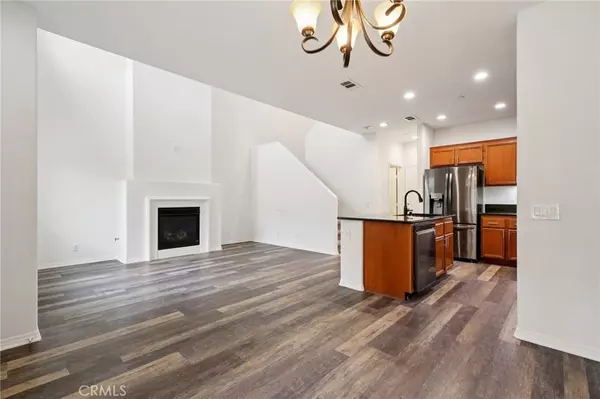 Orange, CA 92865,337 Mountain Holly