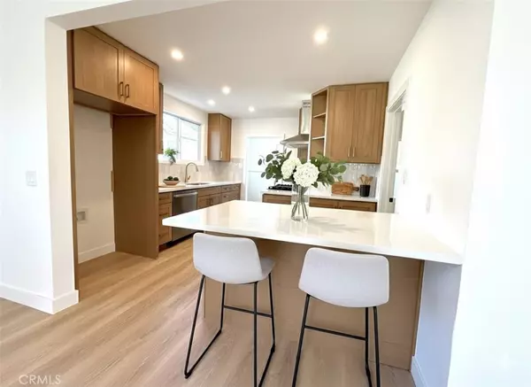 Whittier, CA 90604,9824 Armley AVE