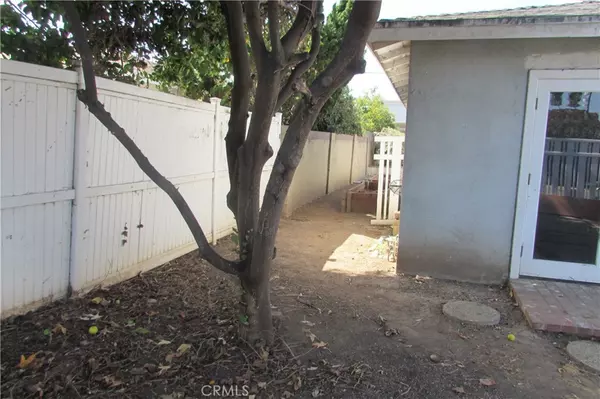 Huntington Beach, CA 92646,18101 Wharton LN