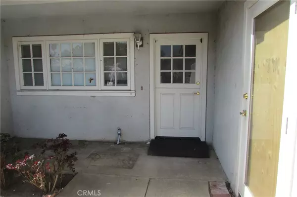 Huntington Beach, CA 92646,18101 Wharton LN