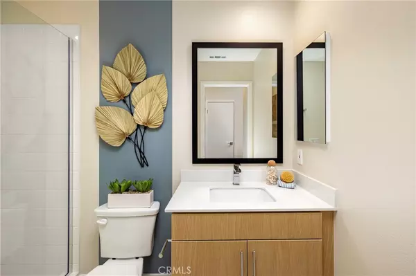 El Cajon, CA 92019,1325 Yannis CT