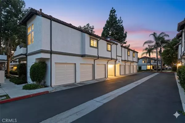 Laguna Niguel, CA 92677,24516 Donna