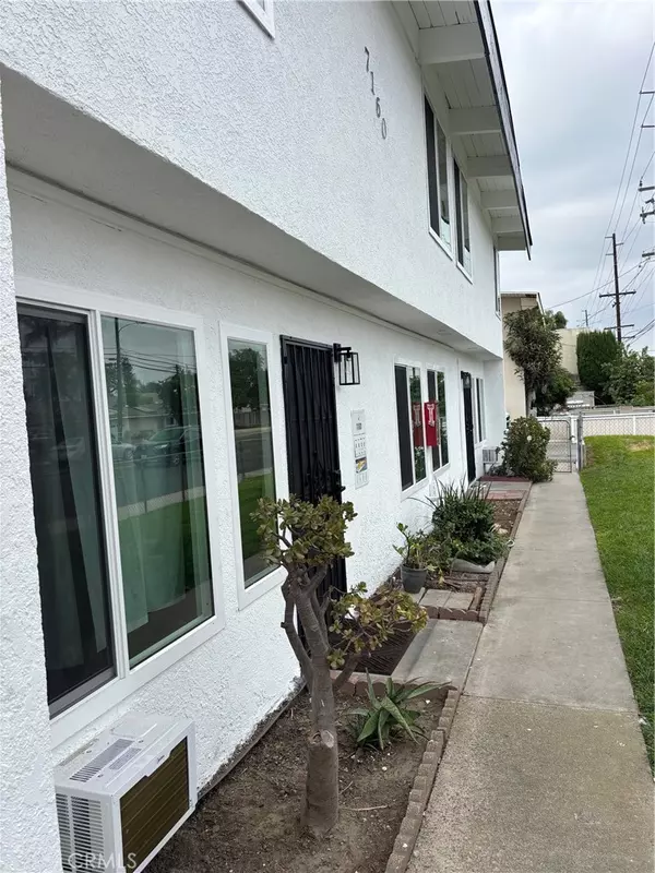 Stanton, CA 90680,7160 Cerritos