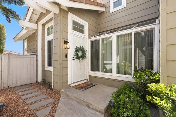 Tustin, CA 92782,2332 Aspen ST