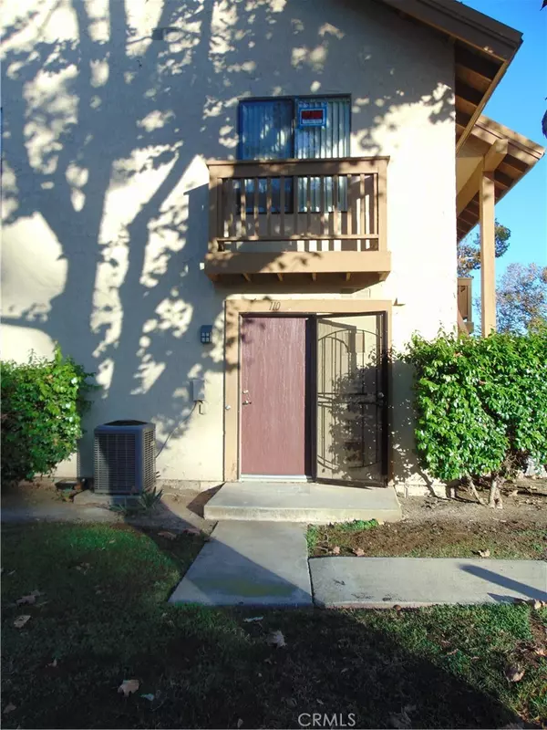 Irvine, CA 92618,110 Tangelo