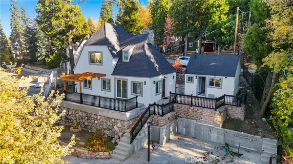 Lake Arrowhead, CA 92352,27981 Lakes Edge RD