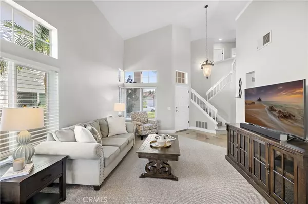 Vista, CA 92081,2042 Redwood