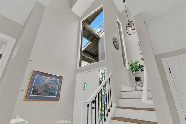 Dana Point, CA 92624,27112 Mill Pond W #2