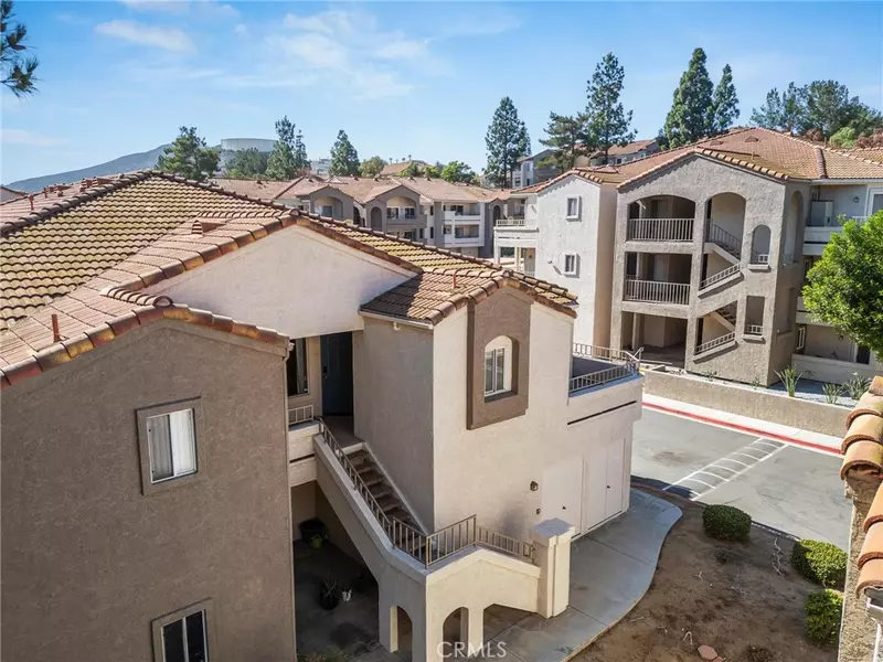 1027 Vista Del Cerro Unit 201, Corona, CA 92879