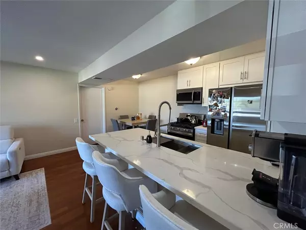 Santa Ana, CA 92704,2847 S Fairview #D