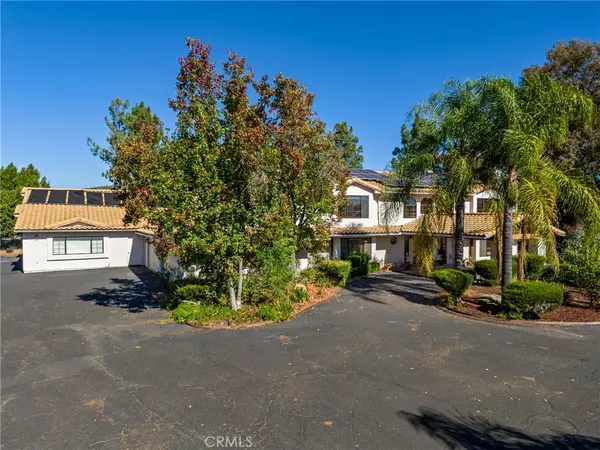 Alpine, CA 91901,2412 Deland