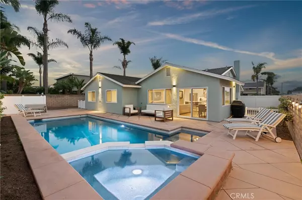 Huntington Beach, CA 92646,20392 Drew CIR