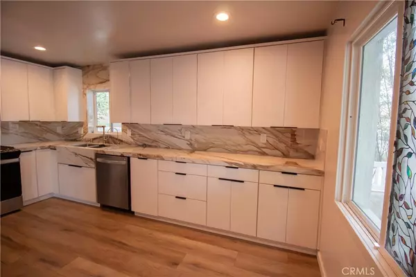 Redondo Beach, CA 90277,124 S Prospect