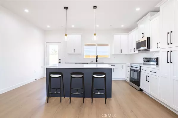 California City, CA 93505,8413 Viburnum AVE