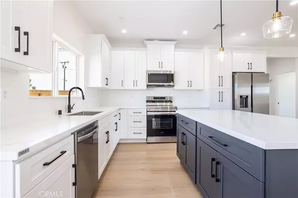 California City, CA 93505,8413 Viburnum AVE