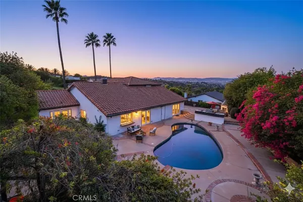 Woodland Hills, CA 91364,4424 Deanwood DR