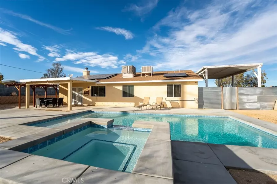 60205 Latham Trl, Joshua Tree, CA 92252