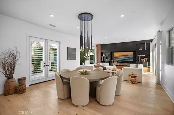 Irvine, CA 92620,51 Fenway