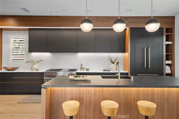 Irvine, CA 92620,51 Fenway