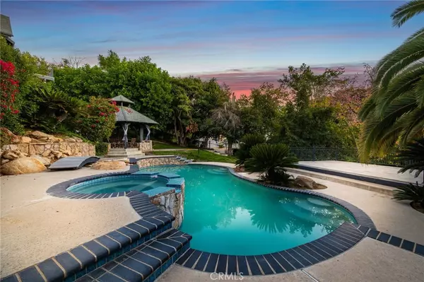 Riverside, CA 92506,7008 Hawarden