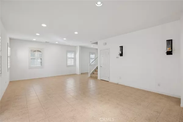 Irvine, CA 92618,93 Keepsake